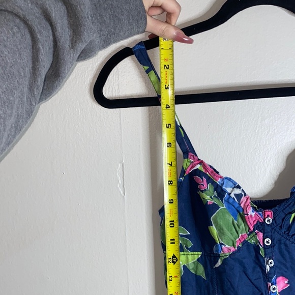 🎱Hollister floral dress! - Picture 3 of 7